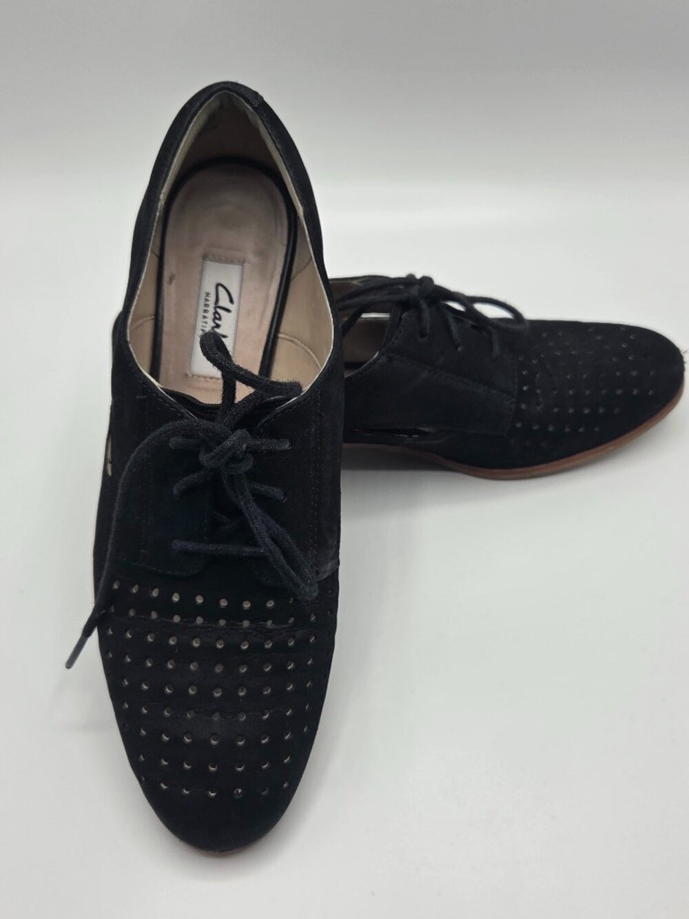 Clarks Black Suede Perforated Oxford Shoes Size 8.5